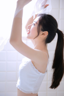 镜子里看我怎么进入你